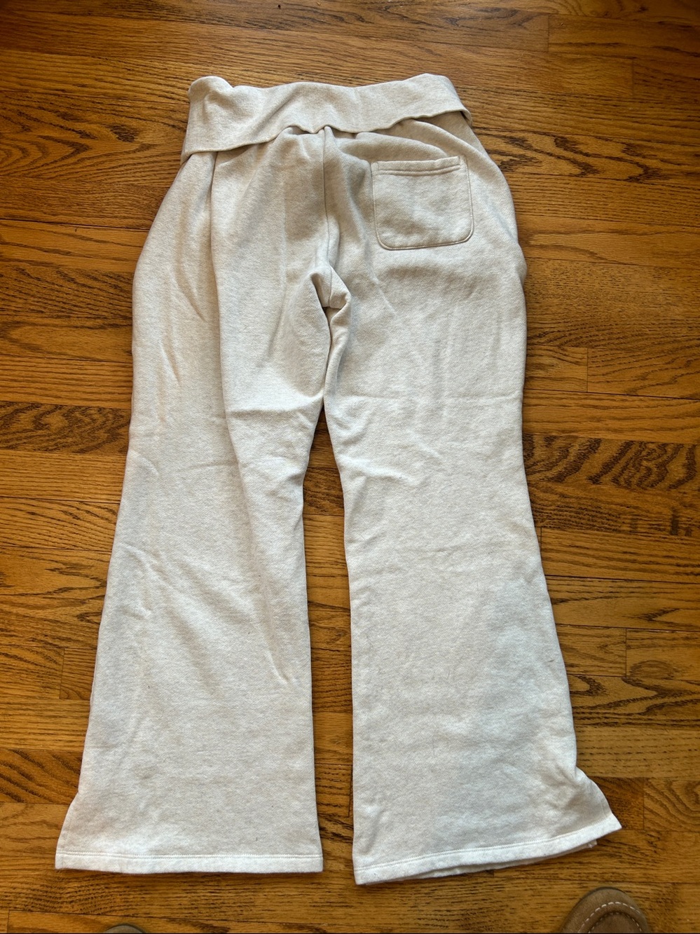 Pink Victoria Secret Campus Fleece Foldover Flare Sweatpants size medium - Picture 4 of 4